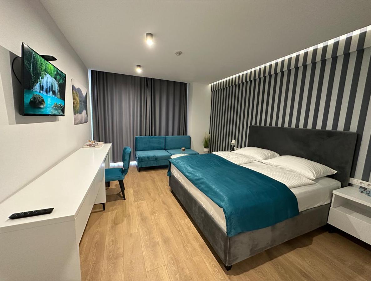 Hotel Gold Jet Bihac Exterior photo