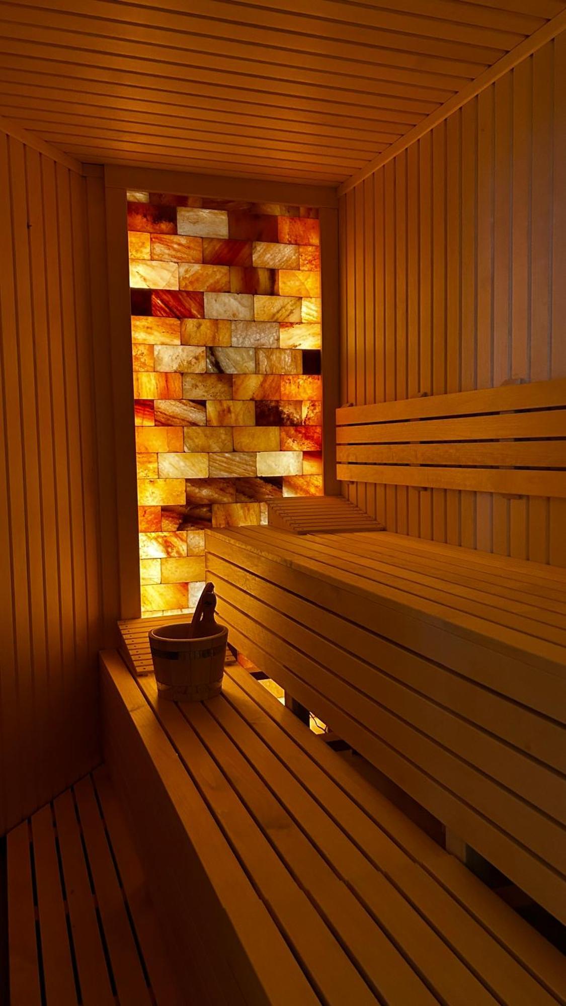 Hotel Gold Jet Bihac Exterior photo