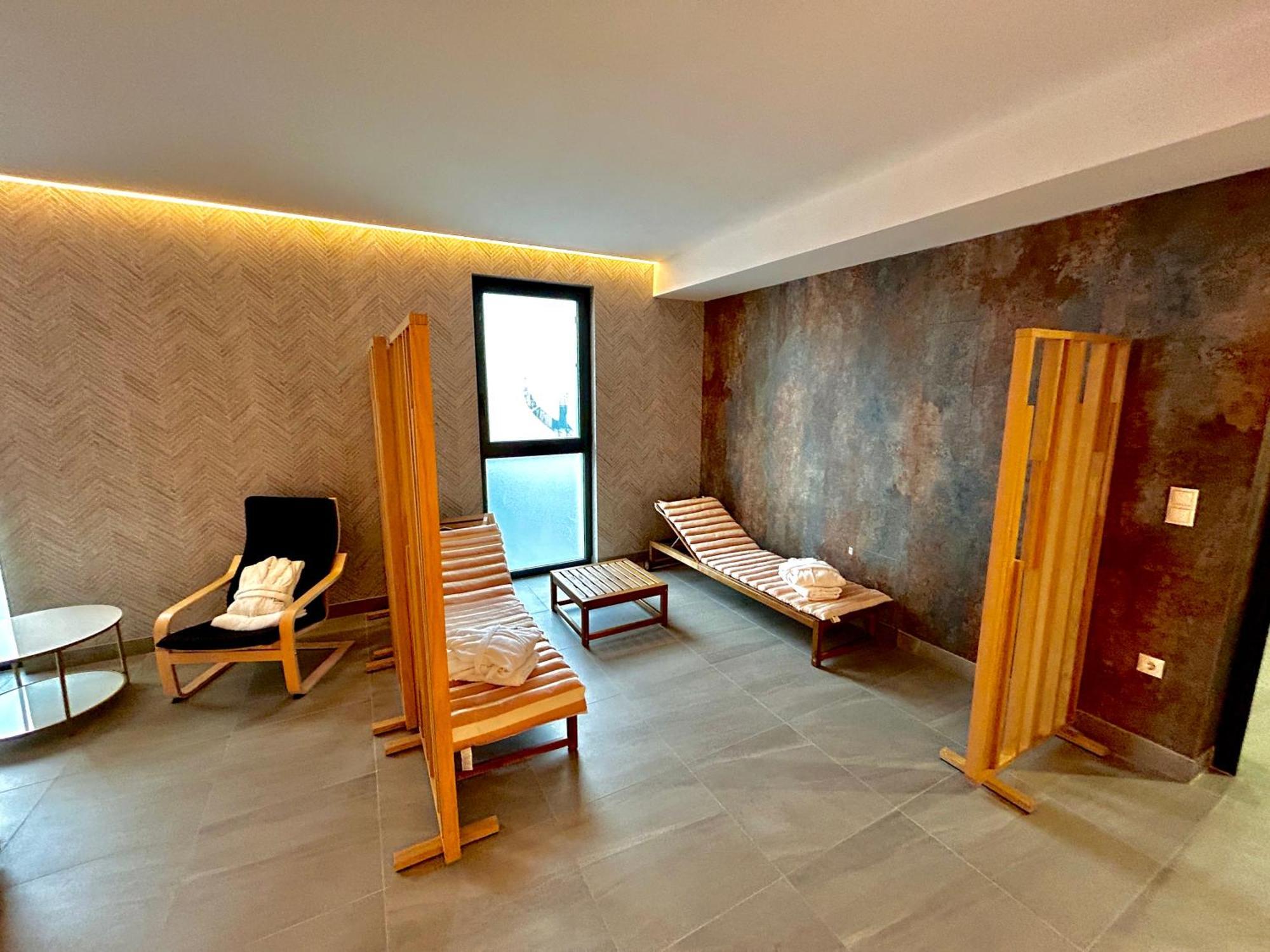 Hotel Gold Jet Bihac Exterior photo